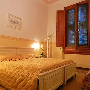 3* Szálloda Desiree