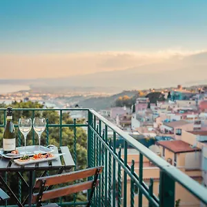 *** Bed & Breakfast Teatro Greco 39 Italien